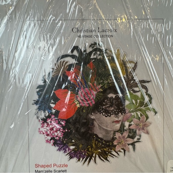Christian Lacroix 750 piece shaped puzzle Mam’zelle Scarlett • New/sealed - Picture 3 of 4